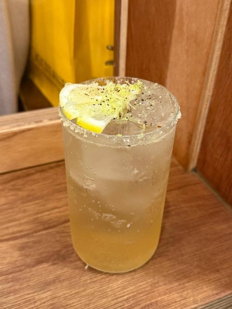 曖昧時空 URBAN LEMONERY