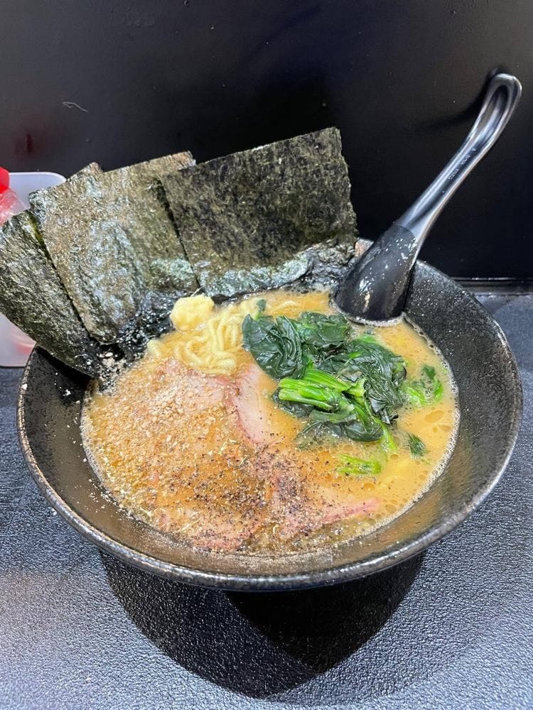 家系ラーメン 竜