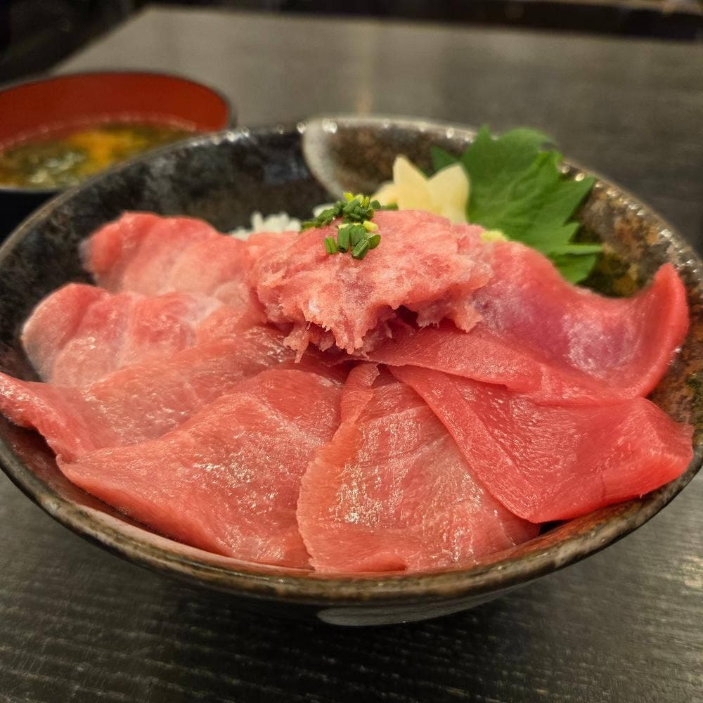 築次郎