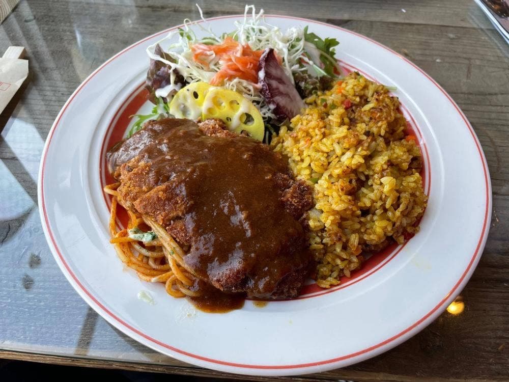 ニュー喫茶ポルカドット