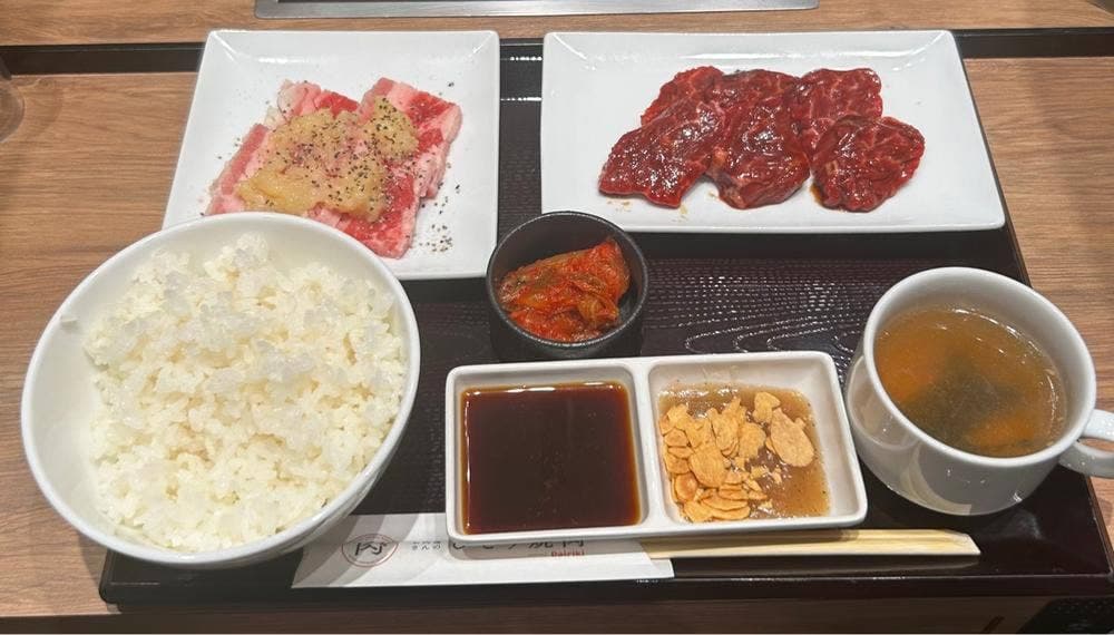 ダイリキ お肉屋さんのひとり焼肉 イオンタウン豊中庄内店
