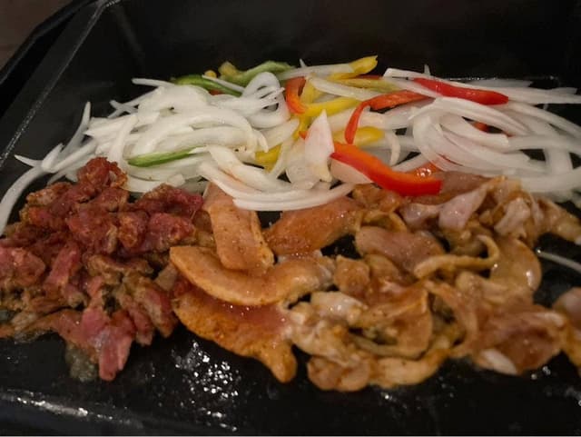 ジャンオク BBQ＆ビアガーデン スーパージャンカラあべのプレミアム - サブ画像1
