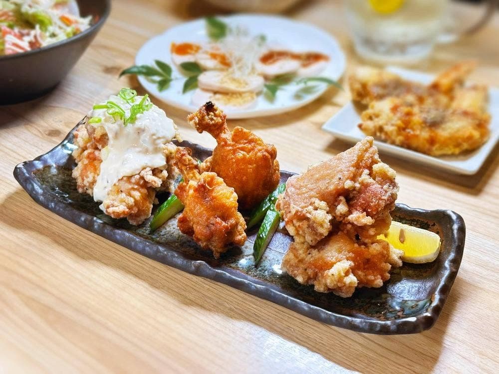 個室居酒屋と絶品串料理 串楽