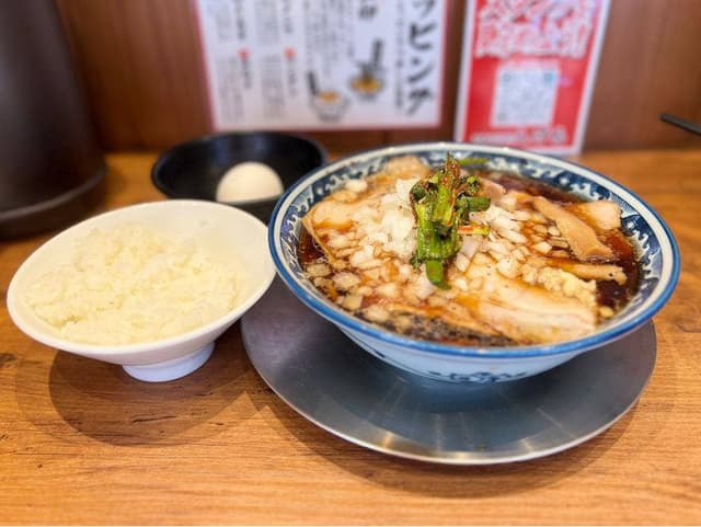 栄 焼豚中華そば専門 しげる - サブ画像3