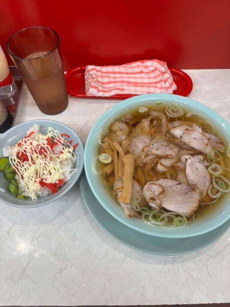 なぎちゃんラーメン 白楽駅前店