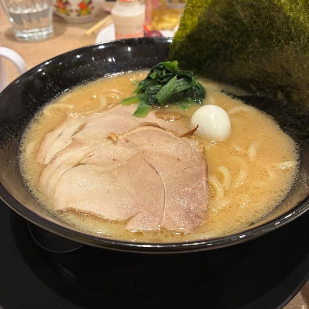 濃厚豚骨醤油ラーメンふじ家