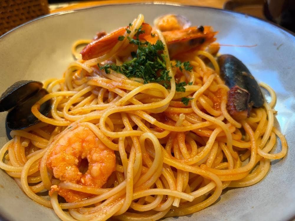 PISOLA 秦野店
