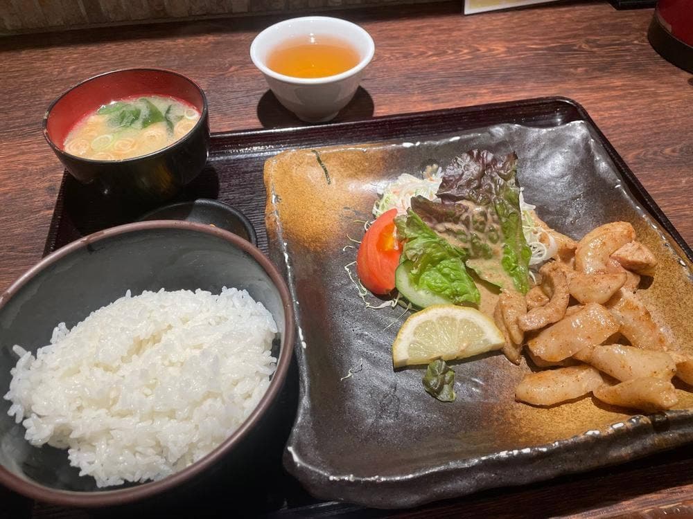 まめだ五番館