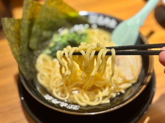 横浜家系ラーメン 壱角家 五反田店 - サブ画像3