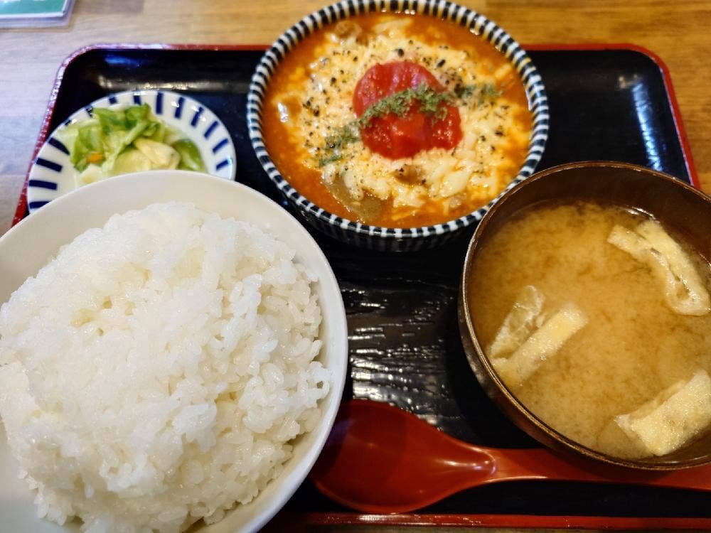 まるさん食堂