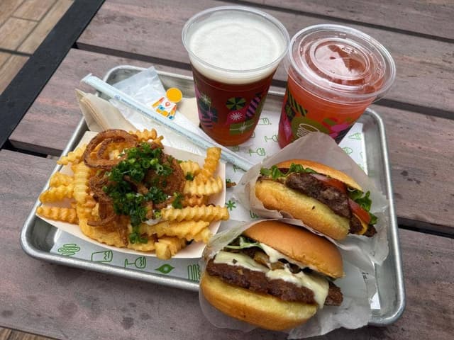 シェイクシャック 御殿場プレミアム・アウトレット店 - サブ画像2