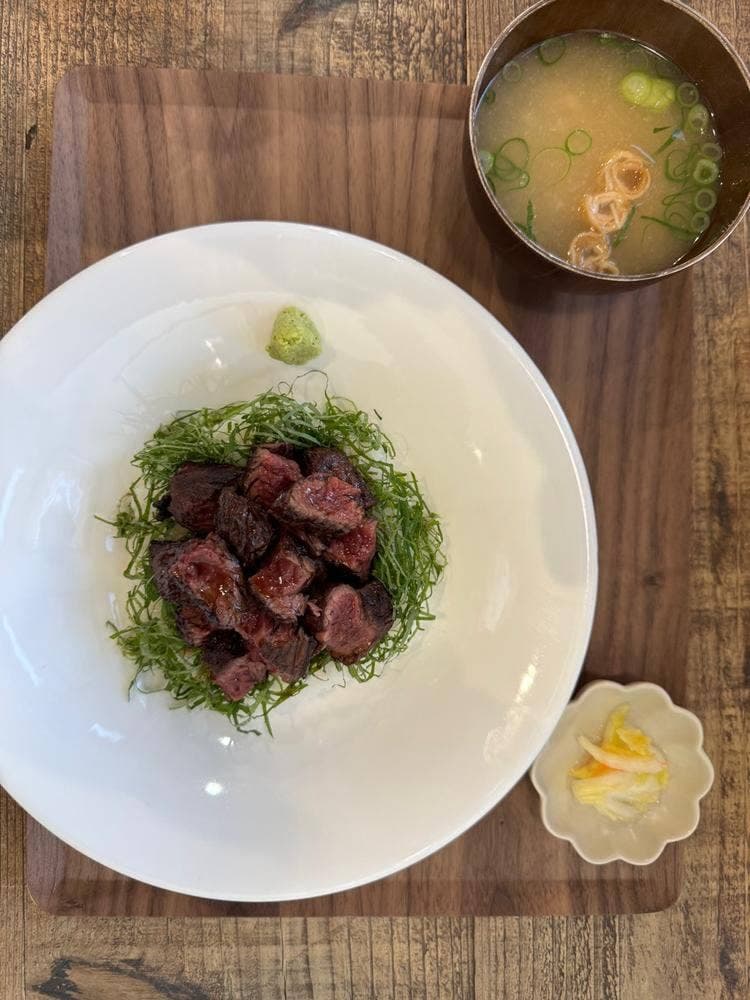 肉食堂 ひょっとこ屋