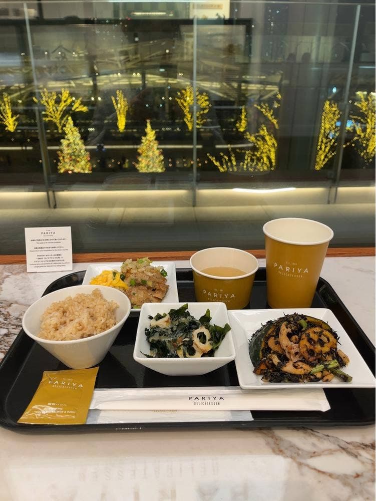 PARIYA DELICATESSEN 高輪店