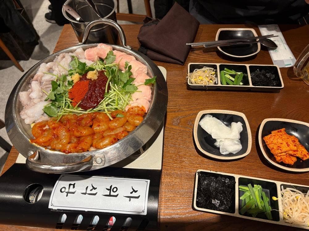 サウィ食堂 新大久保2号店