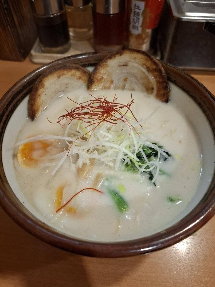 俺流らーめん塩～塩とタンメン～ 南平台店