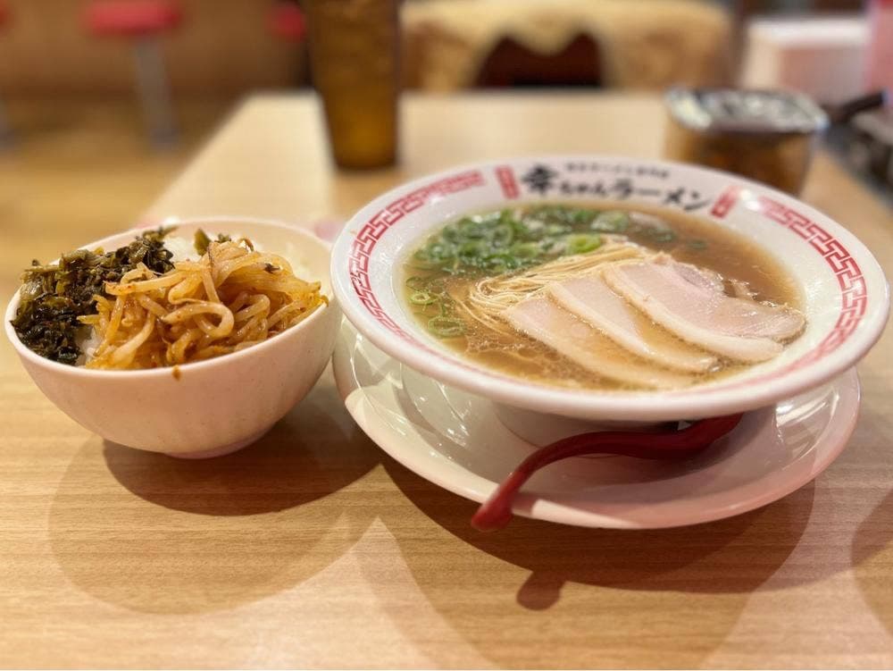 博多ラーメン専門店 幸ちゃんラーメン 伏見店