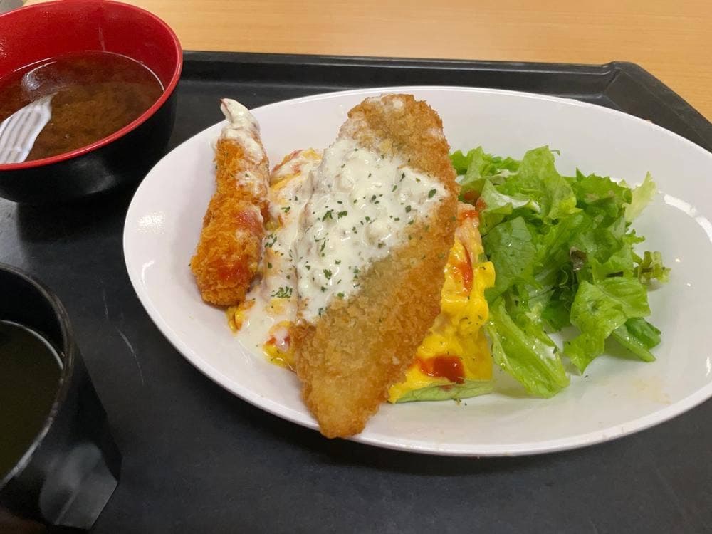 名古屋市役所東庁舎食堂