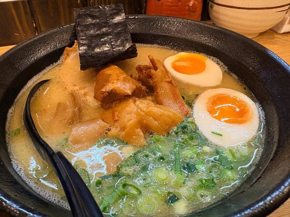 久留米らーめん 初代よかろうもん