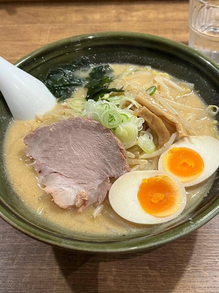 手作りの味噌らーめん 味噌樽