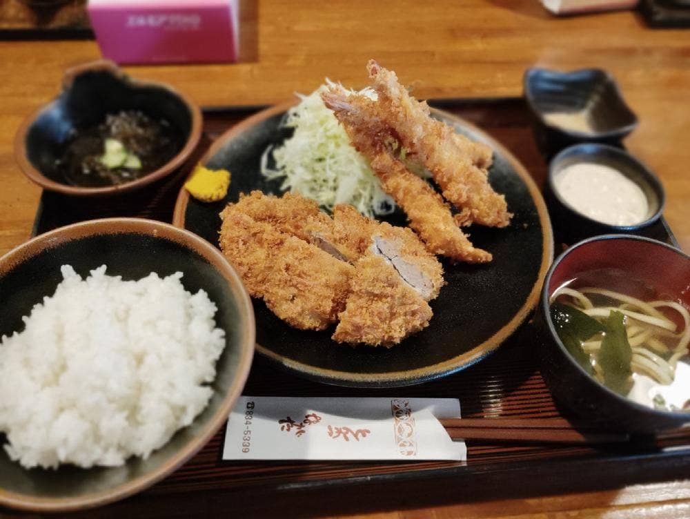 とんかつの店ながた