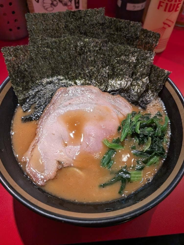 王道家直伝 家系ラーメン 本ごう家 王道之印