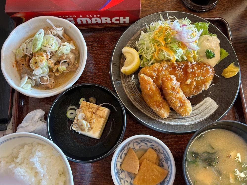 なか食堂