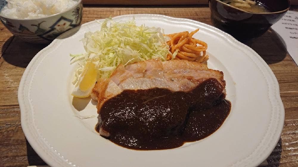 トンテキ食堂