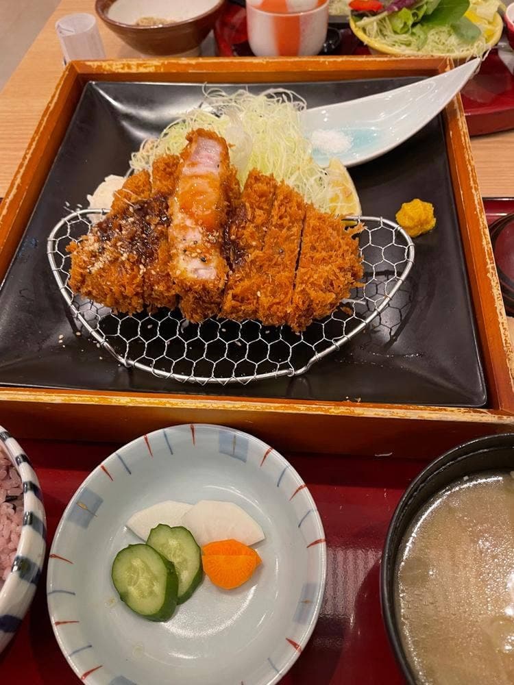 かつ太郎 市川店