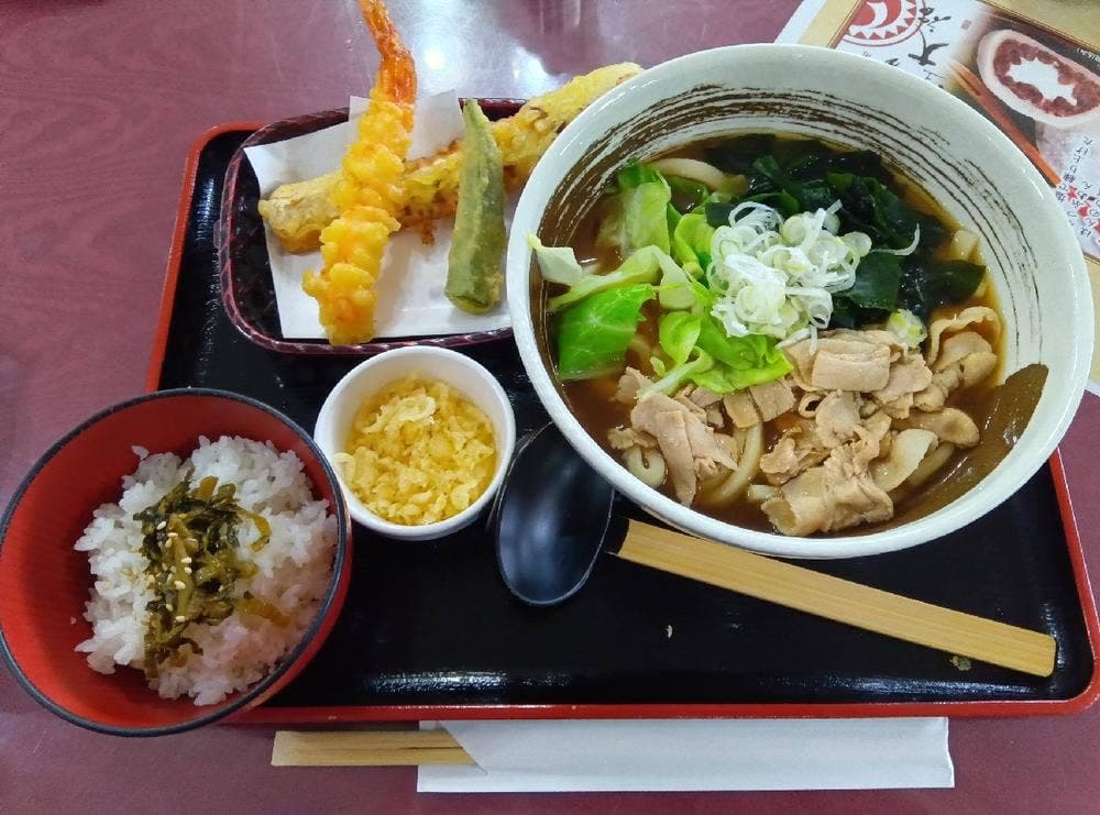 中央都留カントリークラブ レストラン