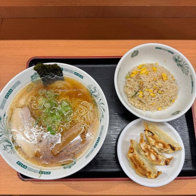 日高屋 西武新宿前北店 - サブ画像1