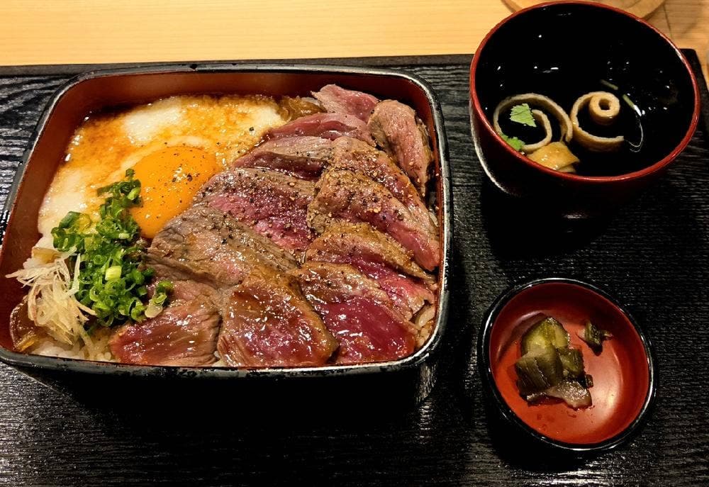 肉重 ロマン亭 阪急三番街店