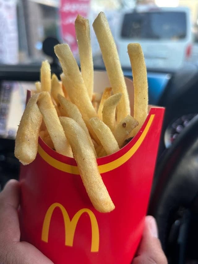 マクドナルド 水道橋外堀通り店 - サブ画像2