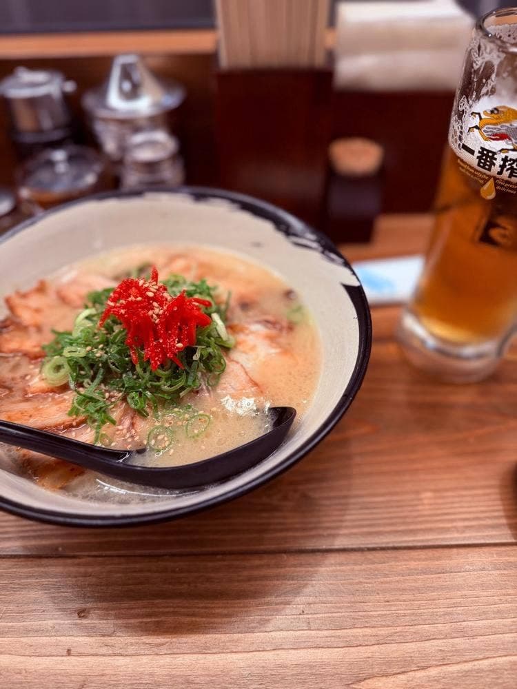 ひるとよる 本店