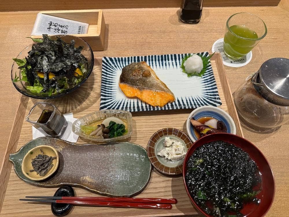 山形屋海苔店 京橋本店