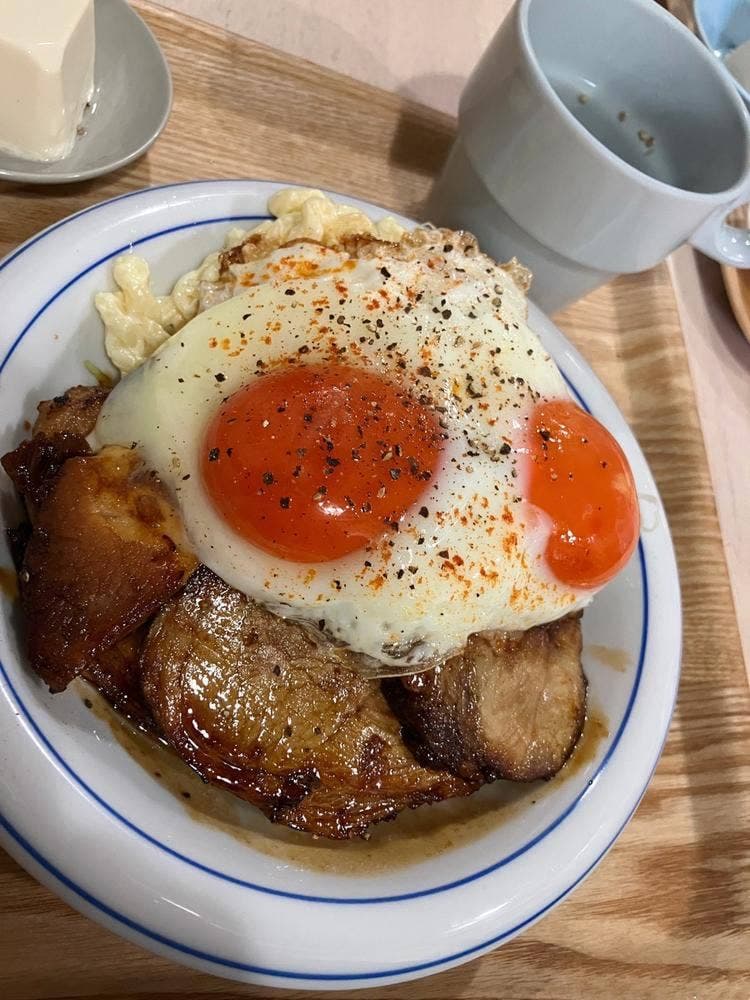 チャーシューエッグ 亀吉