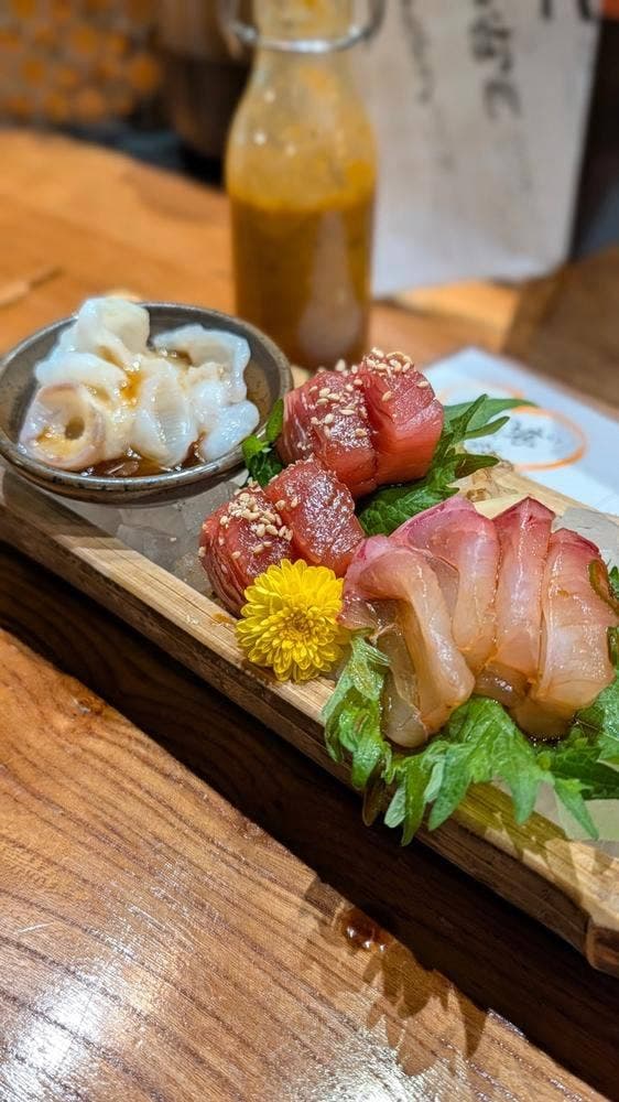 ヨコハマ笑店ゑぶり亭”