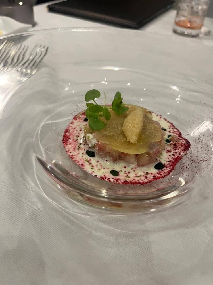 ビストロ ブルゴーニュ BOURGOGNE