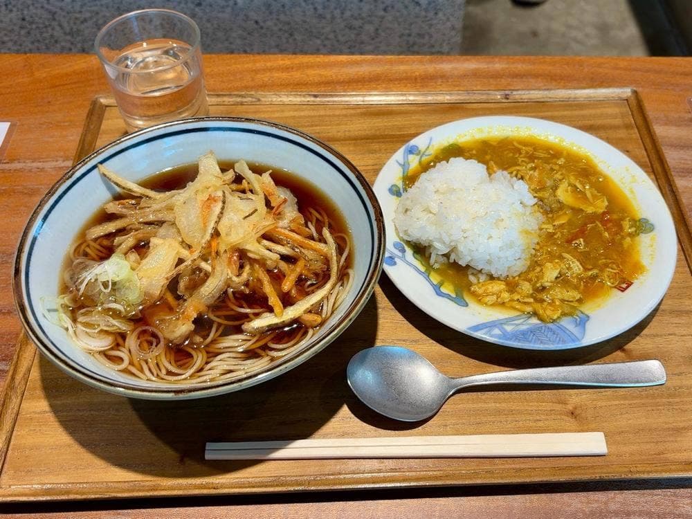 国産二八そばスタンド