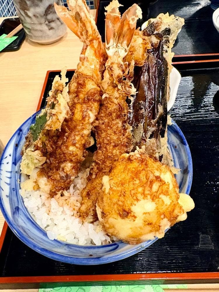 町鮨とろたく 一番町店