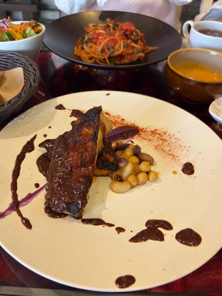 Cafe & Dining ZelkovA