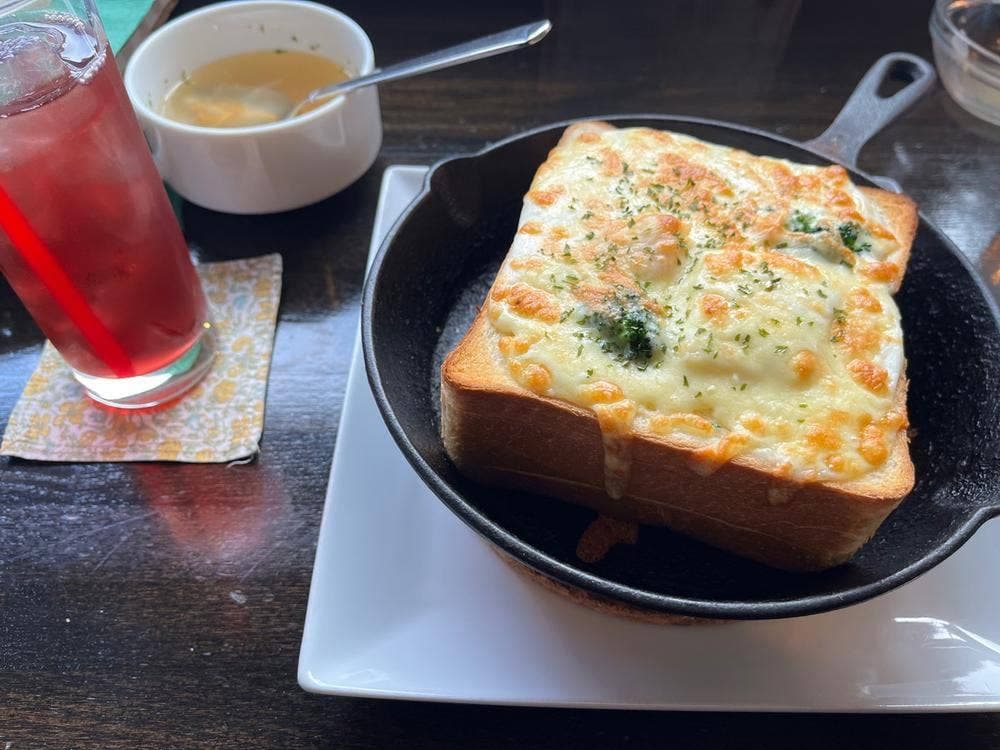 Cafe とまり木