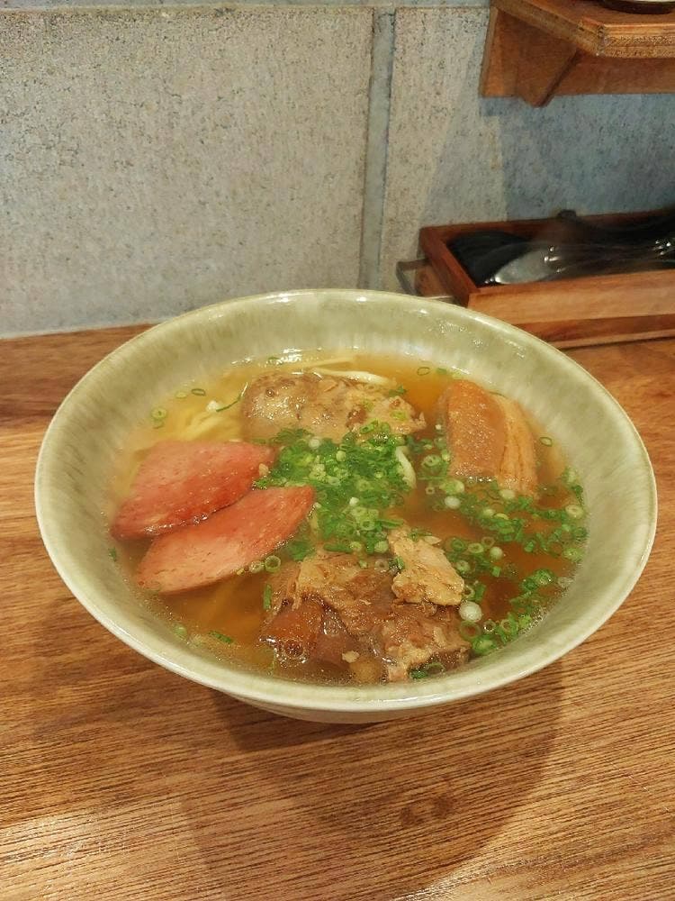 沖縄料理 やんばる 新宿総本店