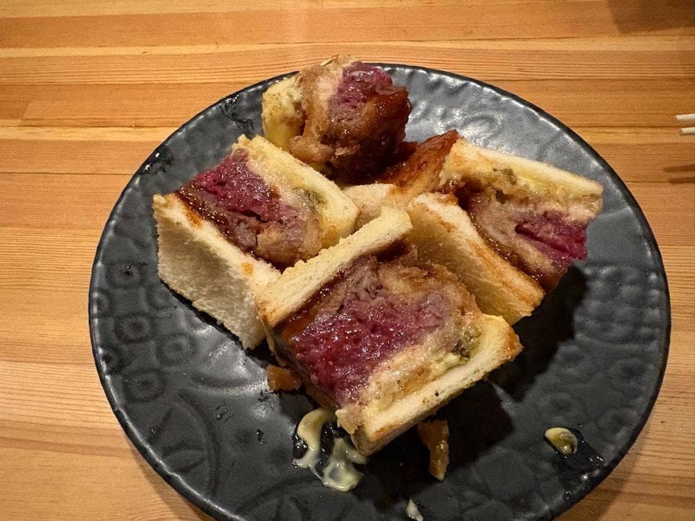 肉料理PINE