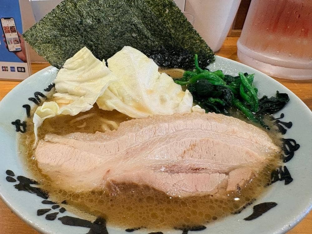 豚骨醤油ラーメンBIG