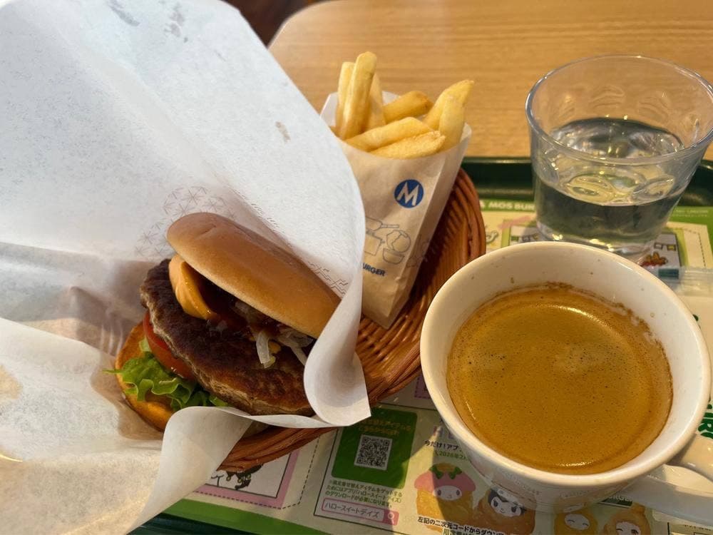 モスバーガー 佐久平駅前店