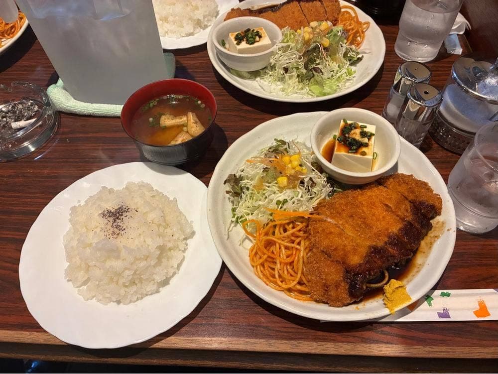 喫茶カトレア