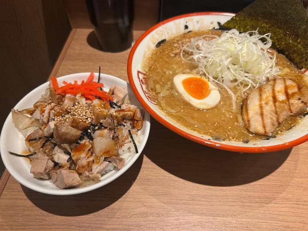 函館麺や 一文字PREMIUM