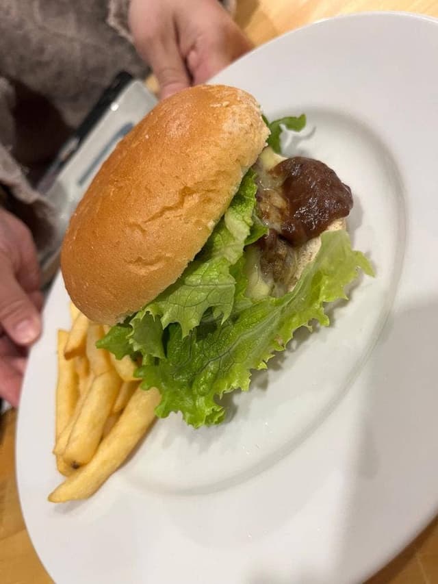 ワイキキプラス 横須賀中央駅前店 - サブ画像3