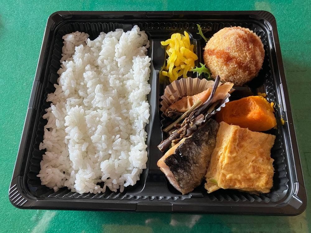 ごはん屋ノンノ