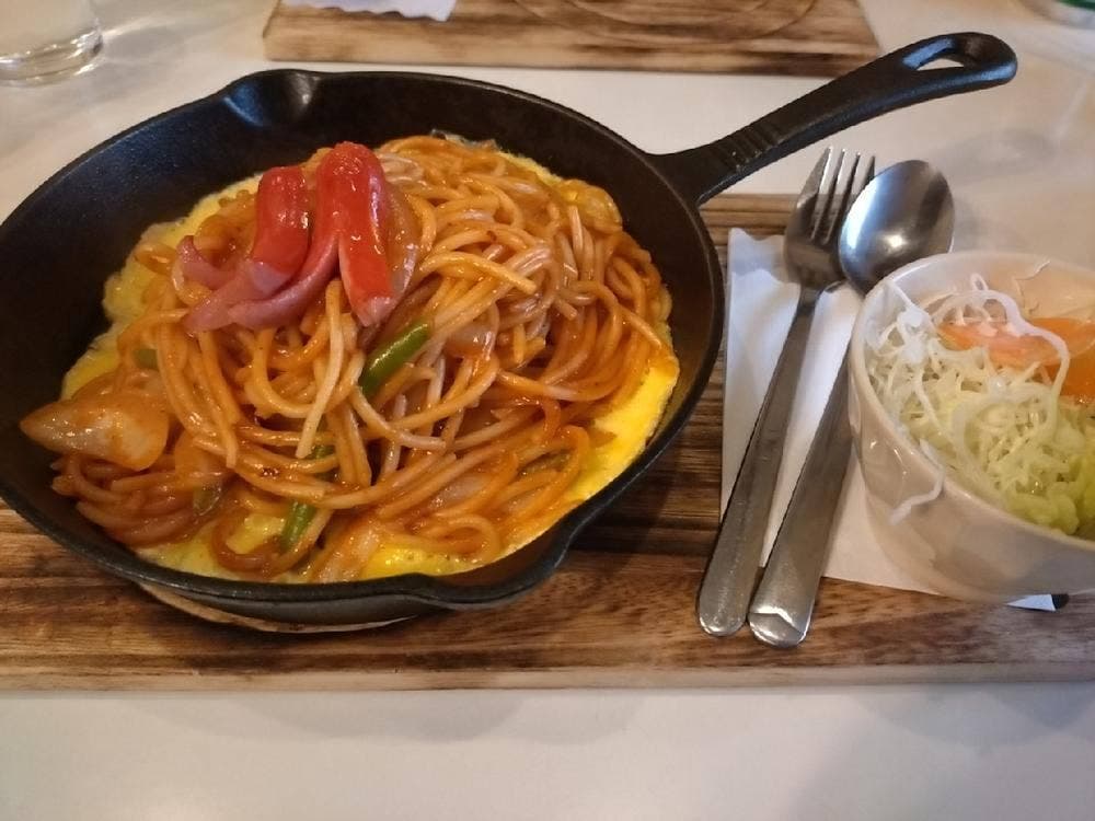 吉津の板スパ はりねずみ